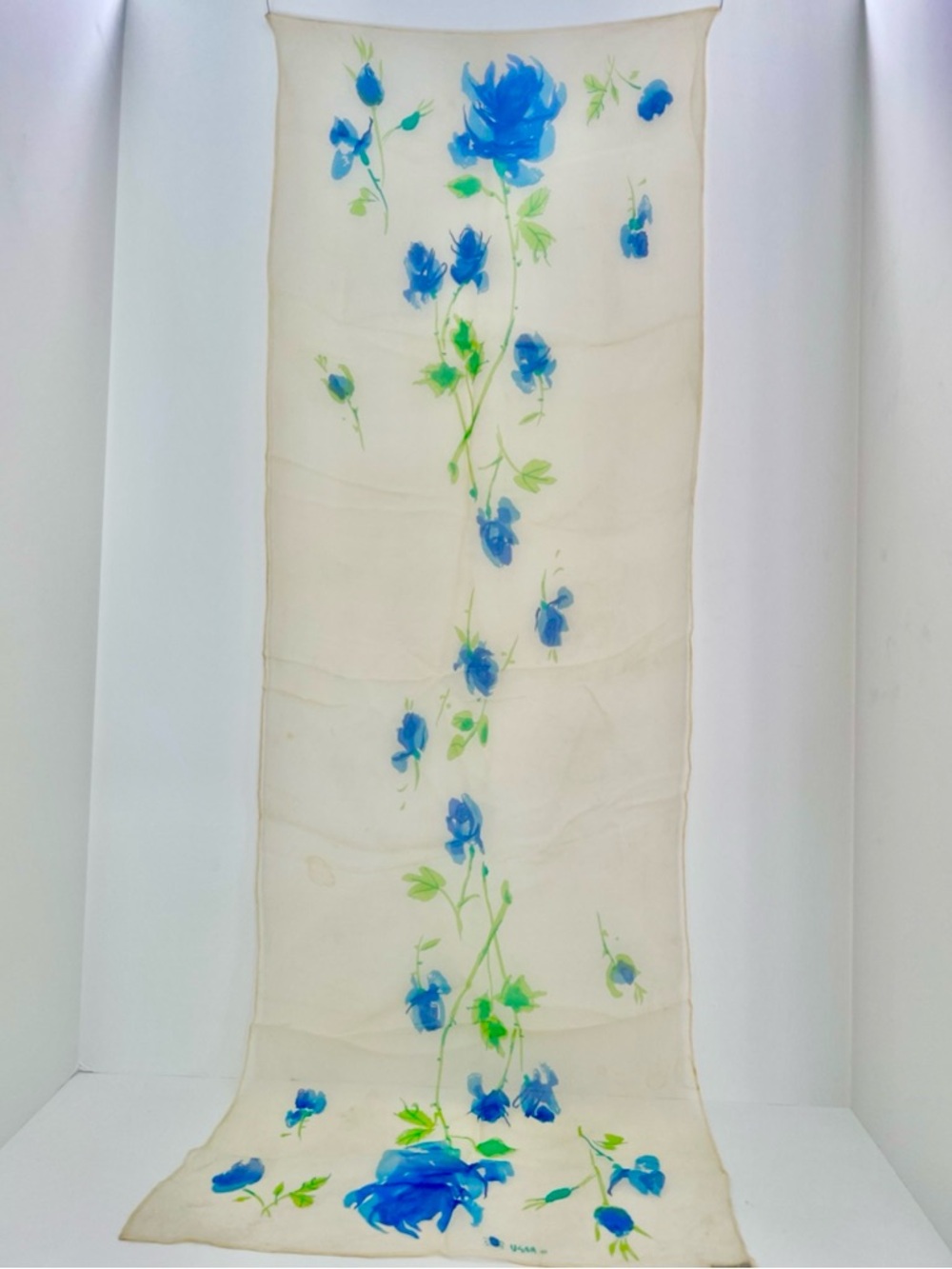 Vintage Vera Neumann Blue & Cream Roses Sheer Floral Oblong Scarf  43” X 14”